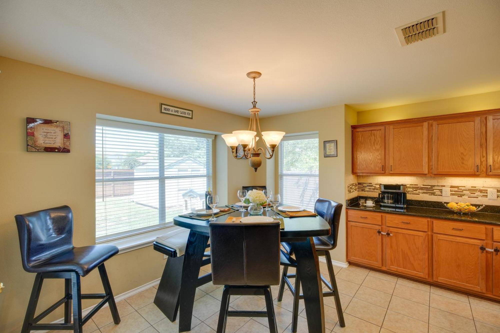 San Antonio Home With Pool Access Near Lackland Afb エクステリア 写真
